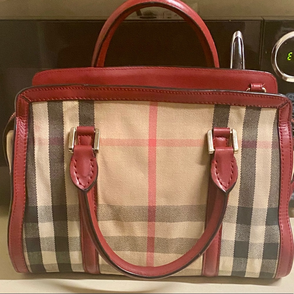Pre Owned Authentic Burberry speedy Bag - Picture 3 of 15